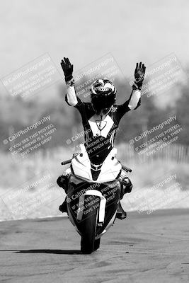 media/Nov-06-2023-Moto Forza (Mon) [[ce023d0744]]/4-Beginner Group/Session 3 (Track Exit)/